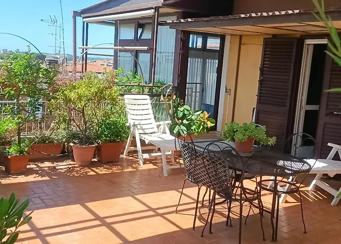 Big Terrace Grand House - New Rome