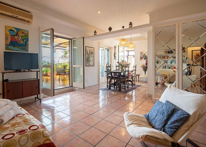 Big Terrace Grand House - New Appartement Rome